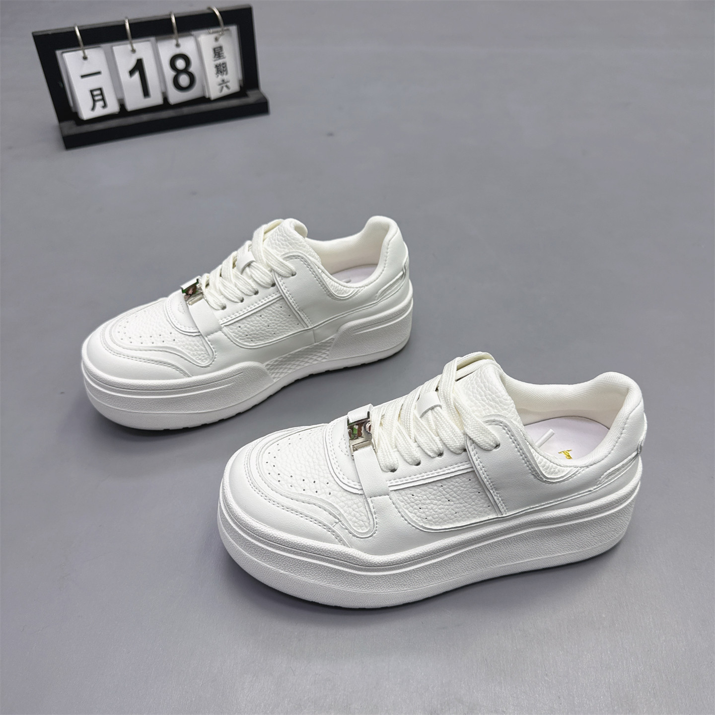 真皮女鞋韩版厚底增高小白鞋2026春新款系带百搭运动鞋休闲板鞋潮,女鞋,休闲板鞋,淘宝优惠券,粉丝福利购,淘宝优惠卷