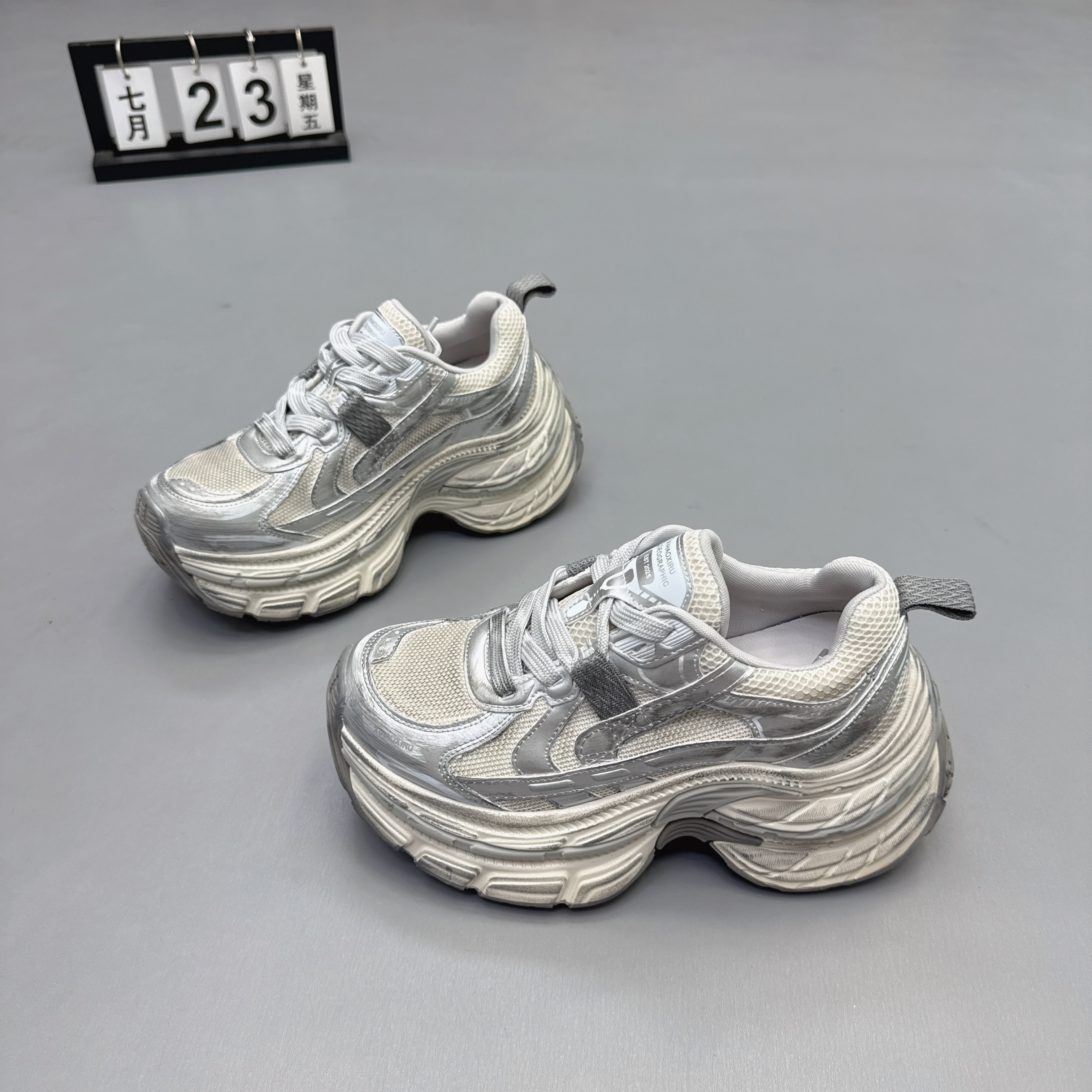 真皮女鞋韩版厚底增高擦色老爹鞋