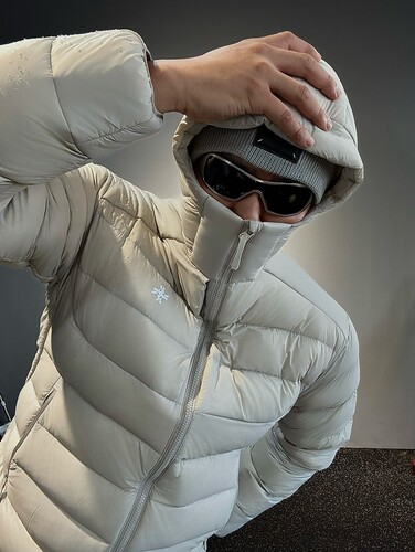 【卡秋山】750排骨羽绒服三防轻量化可收纳90白鸭绒羽绒服外套