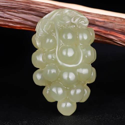 厂家阿富汗玉葡萄手把件男款青白玉手玩件方解石玉器摆件