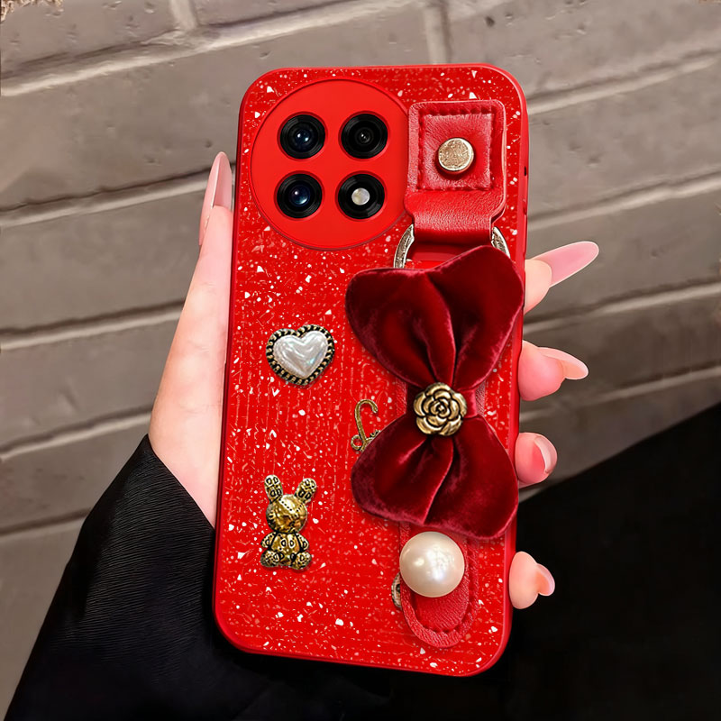 2026马年新年款，磨砂光闪皮，防摔耐磨