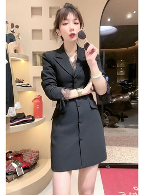 气质显瘦黑色蕾丝长袖连衣裙女秋冬轻熟风西装小个子高级感小黑裙