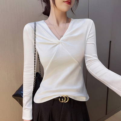 白色v领扭结打底衫女内搭