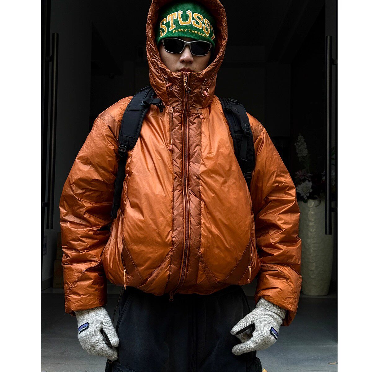 大码白鸭绒防风连帽羽绒服男