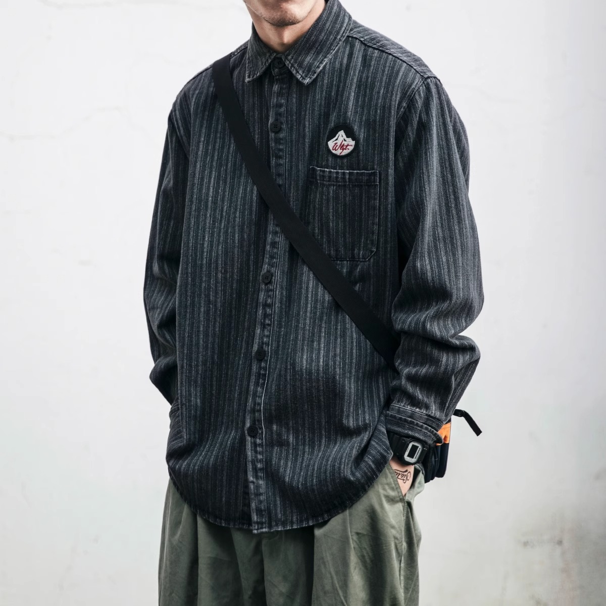 日系潮牌宽松大码条纹衬衫男