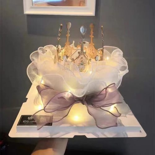 情人节皇冠蛋糕网纱围边装饰