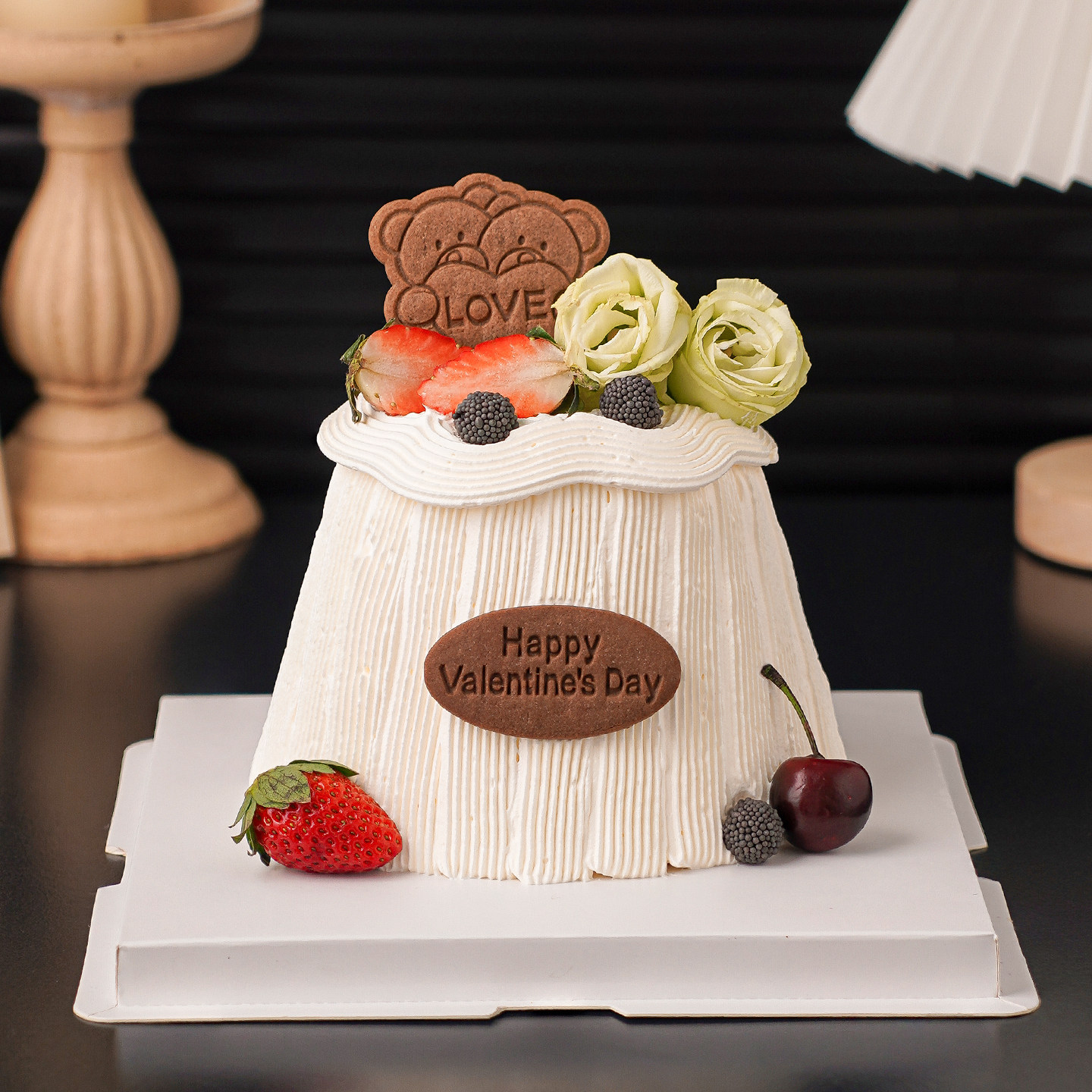 2.14情人节唯美蛋糕装饰抱心小熊英文字母造型饼干玫瑰花朵装扮,节庆用品/礼品,节日装扮用品,淘宝优惠券,粉丝福利购,淘宝优惠卷