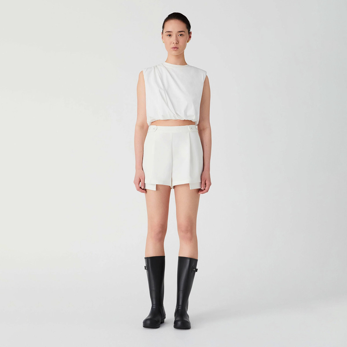 澳洲轻奢M1SH@ 女款 圆领垫肩无袖褶皱短款花苞上衣 A827