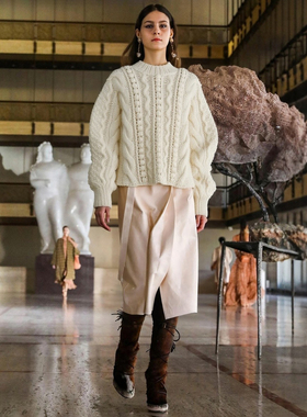 澳洲轻奢KPSK 女款 羊毛混纺圆领绞花粗针长袖针织衫 E785