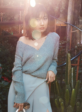 澳洲轻奢C/M 女款 交叉裹身V领长袖针织衫E804