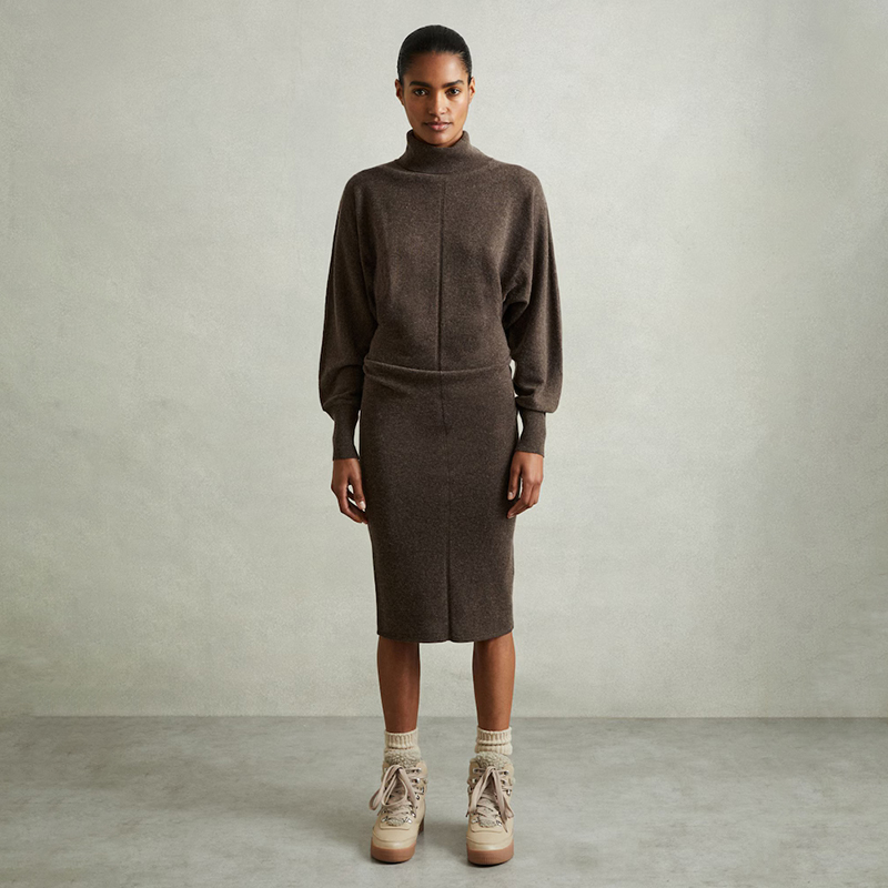 英伦简约RS 女款 羊毛羊绒混纺高领长袖针织连衣裙 C903