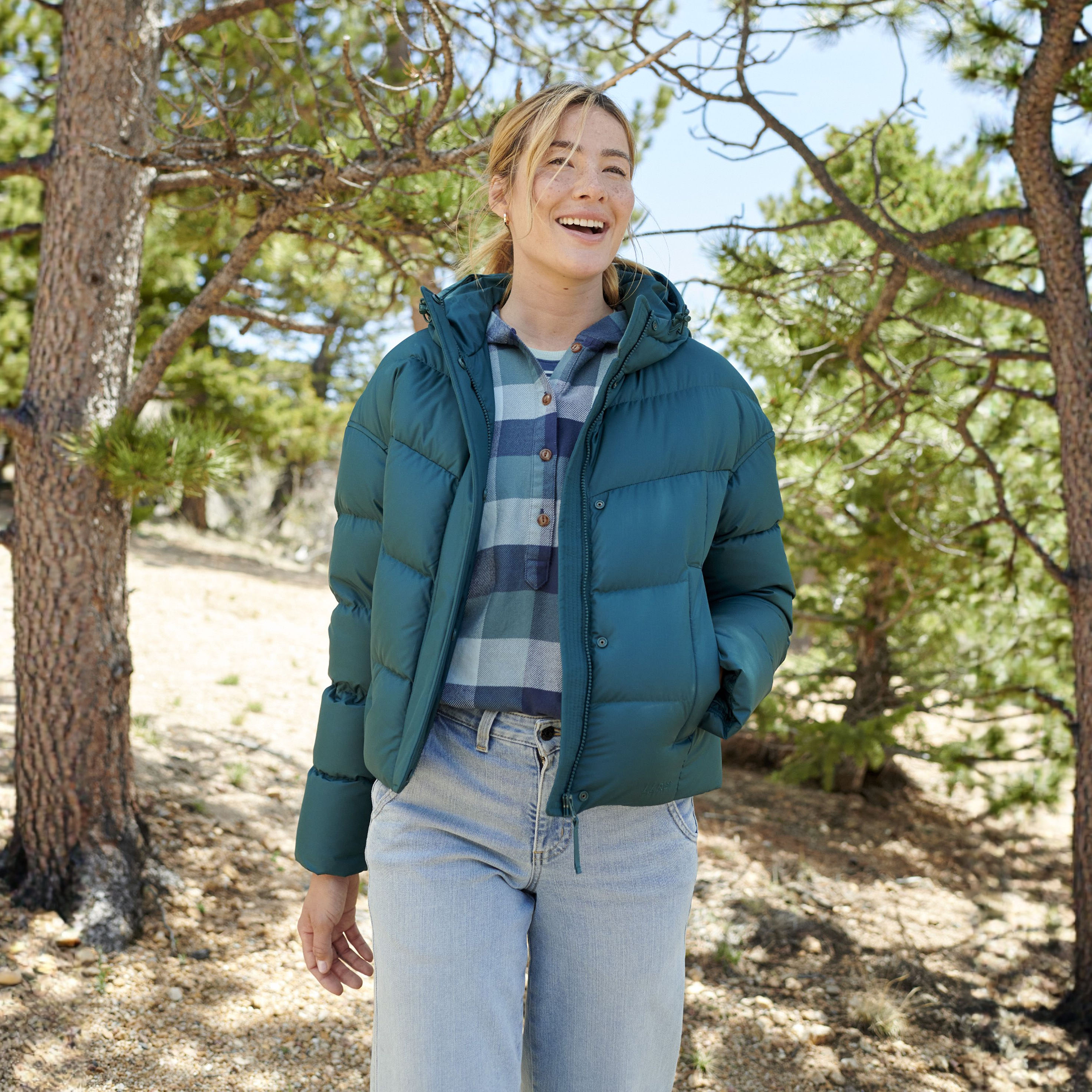 美系百年户外LLB 女款 法兰绒单口袋格纹连帽长袖衬衫 D077