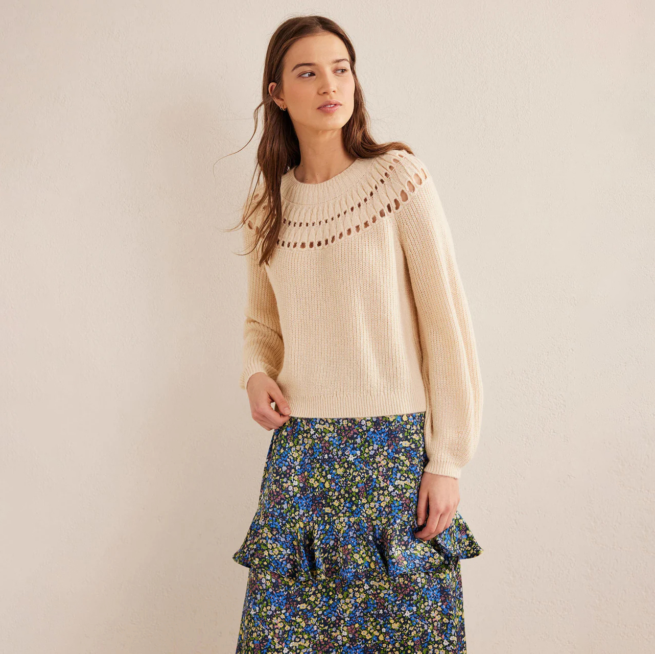 英伦BD 女款 羊毛混纺镂空蓬松长袖针织衫 C731