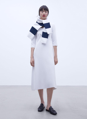 西班牙轻奢AD 女款 交叉V领针织连衣裙 C346