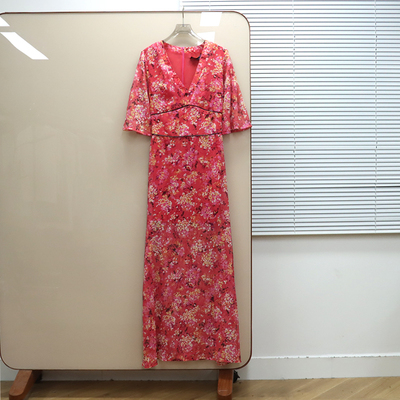 意大利奢品Tru撤柜 女款  V领印花长款连衣裙 B971