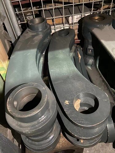 150-9工字架挖机配件现代左右摇