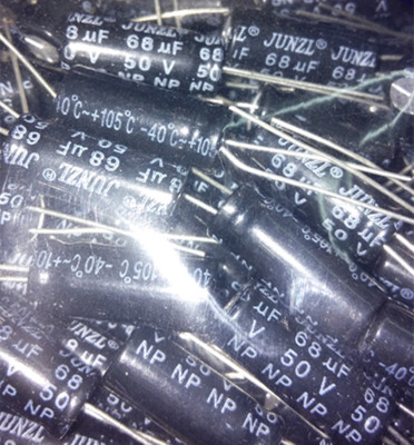 50V68UF 全新原装君子兰无极NP 音频电解电容 68UF50V 规格：8X20