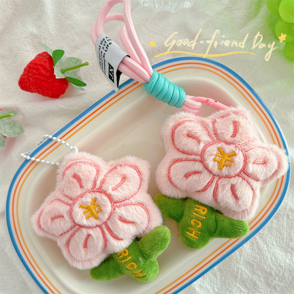 小众招财有钱花毛绒公仔挂件