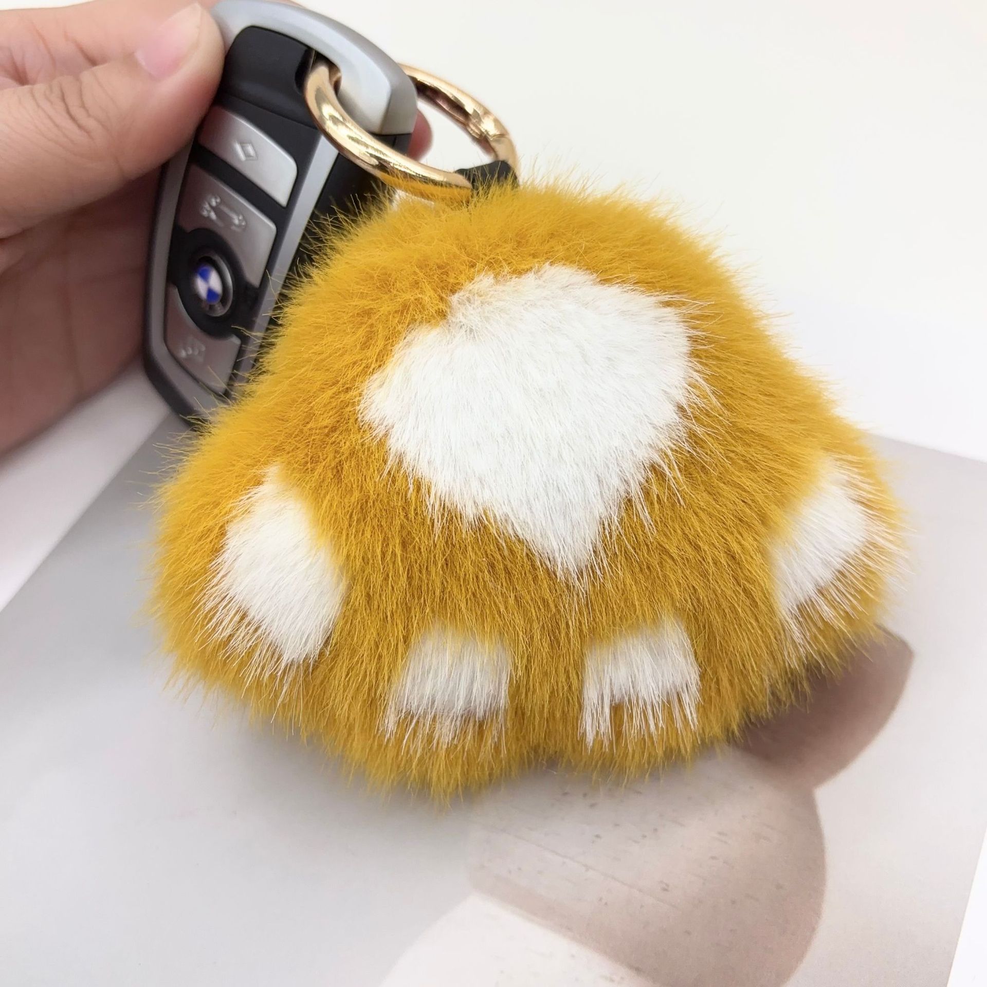猫爪子毛绒挂件仿水貂毛猫爪包挂件创意车钥匙扣情侣书包挂饰礼物