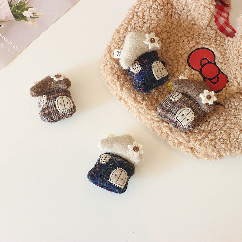 DIY毛毡毛绒格纹房子公仔胸针