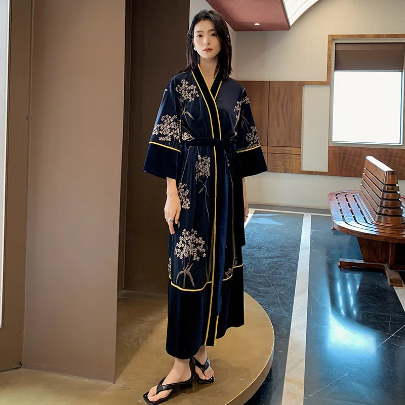 2026丝绒系带秋冬女睡袍