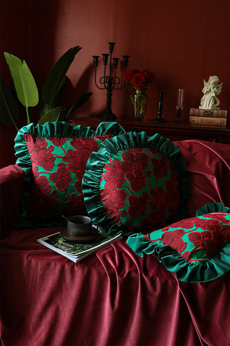 繁花欧式轻奢风沙发客厅抱枕高级感靠垫飘窗靠背腰枕车枕午休枕头