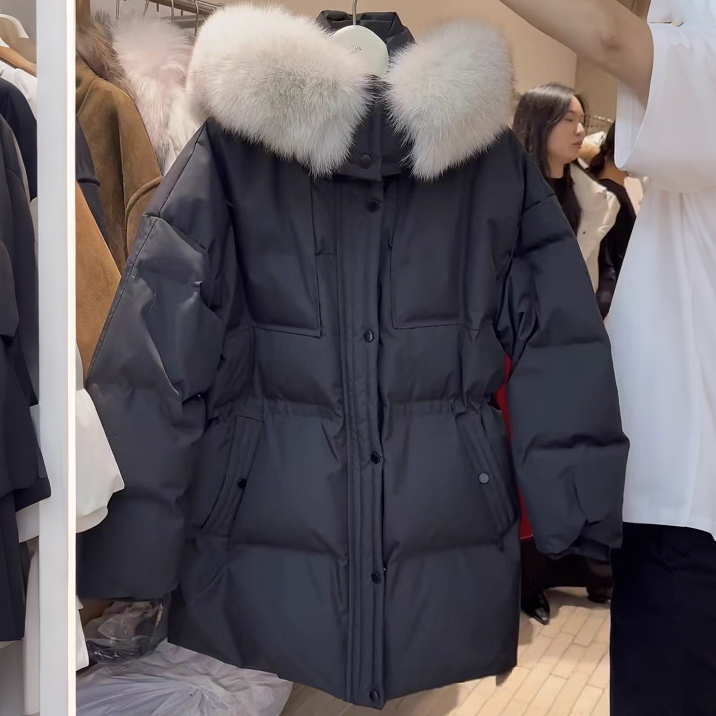 300斤大码女连帽加厚保暖棉服