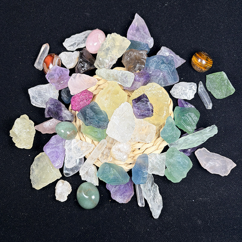 天然水晶原石矿石标本香薰扩香石混合盲盒福袋消磁石鱼缸花盆造景