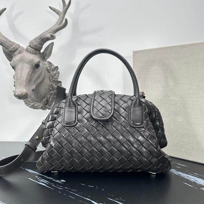 2025新款云朵编织包经典百搭轻奢质感真皮复古女手提斜挎小包包