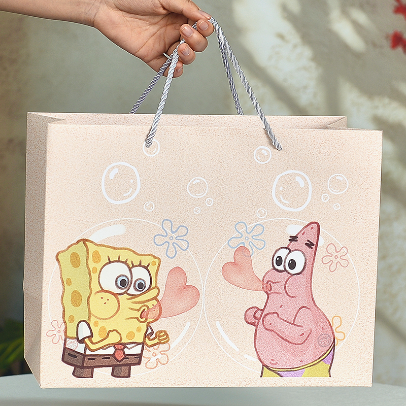 海绵宝宝生日礼物袋送男生礼品袋超大加厚硬卡纸包装袋手提纸袋