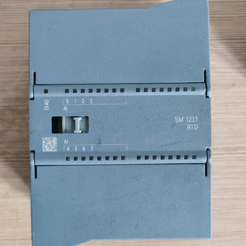 议价西门子SM 1231 RTD模块 6ES7 231-5PF3可维修