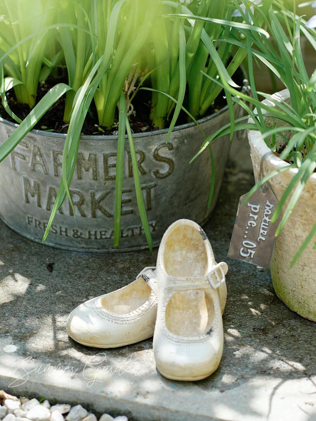 日本进口黑田园艺同款树脂小舞鞋小鞋子摆件花园阳台杂货拍摄道具