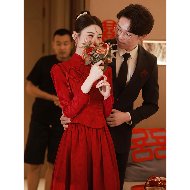 新中式旗袍敬酒服2023新款红色秀禾服回门新娘套装订婚礼服连衣裙