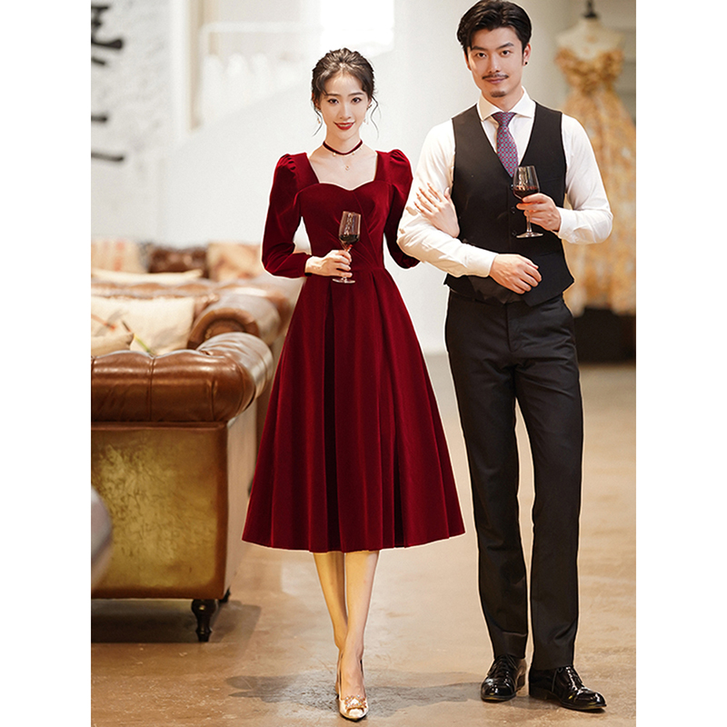  Long, burgundy, long sleeve, mid-length+M -Note: If the dress is small, please consult the customer service first   + $3.45 