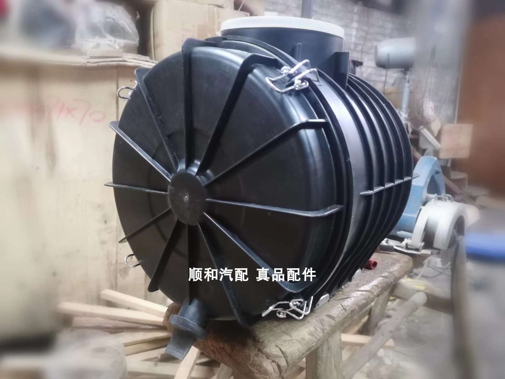 五十铃翼放ES7汽车空气滤芯总成