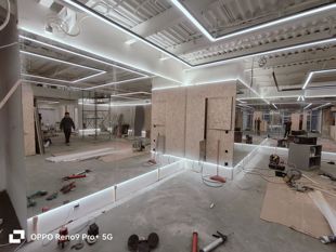 江阴市5mm超白银镜灯带舞蹈房镜健身房镜子瑜伽房镜子带灯带