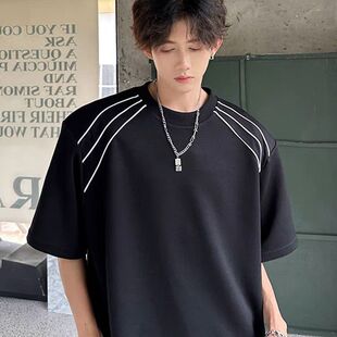 高街重磅卫衣男2026新款高级感潮牌痞帅炸街男模穿搭短袖t恤