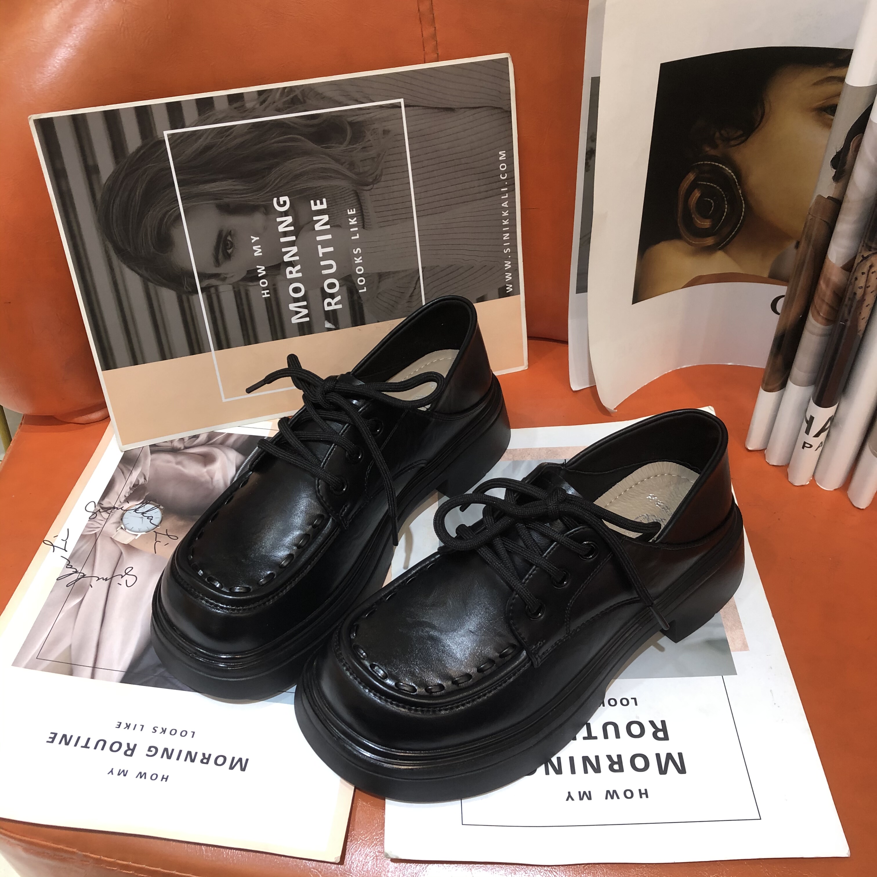 2026新款简约平底系带圆头小皮鞋松糕底复古百搭舒适学院风单鞋女,女鞋,深口单鞋,淘宝优惠券,粉丝福利购,淘宝优惠卷