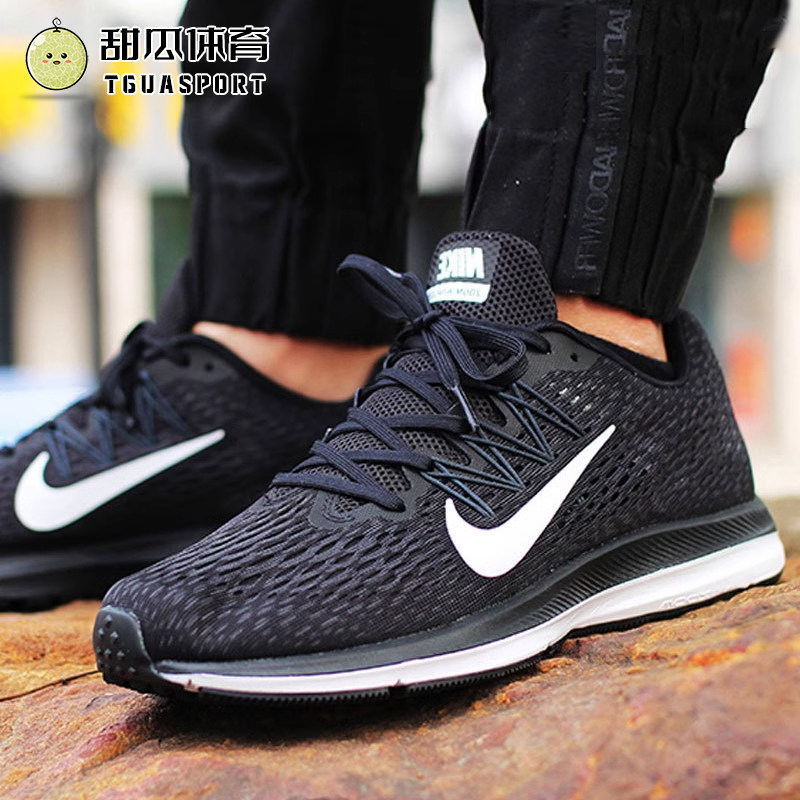 Nike耐克男子夏季ZOOM WINFLO 5减震透气网面运动跑步AA7406-001