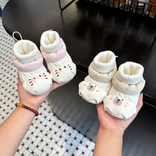 0-1岁婴儿鞋秋冬款加绒保暖宝宝棉鞋可爱卡通软底新生儿学前步鞋