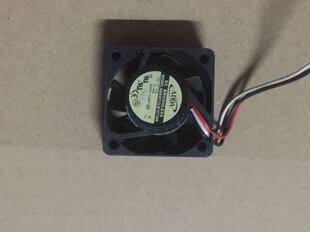 ADDA AG01012LB157300 12V 0.12A 散热风扇 40x40x15mm