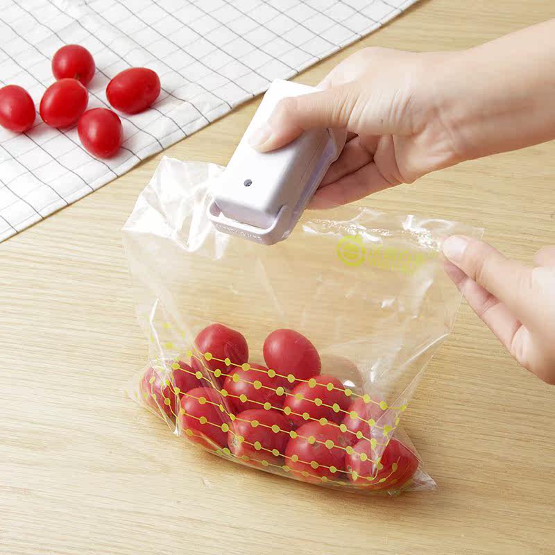portable sealing machine mini plastic bag heating snack bagin the Kitchen/Cooking utensils , Kitchen Gadgets/Kitchen storage , Sealer  category - from Buy2taobao.com to provide professional Taobao agent buy service
