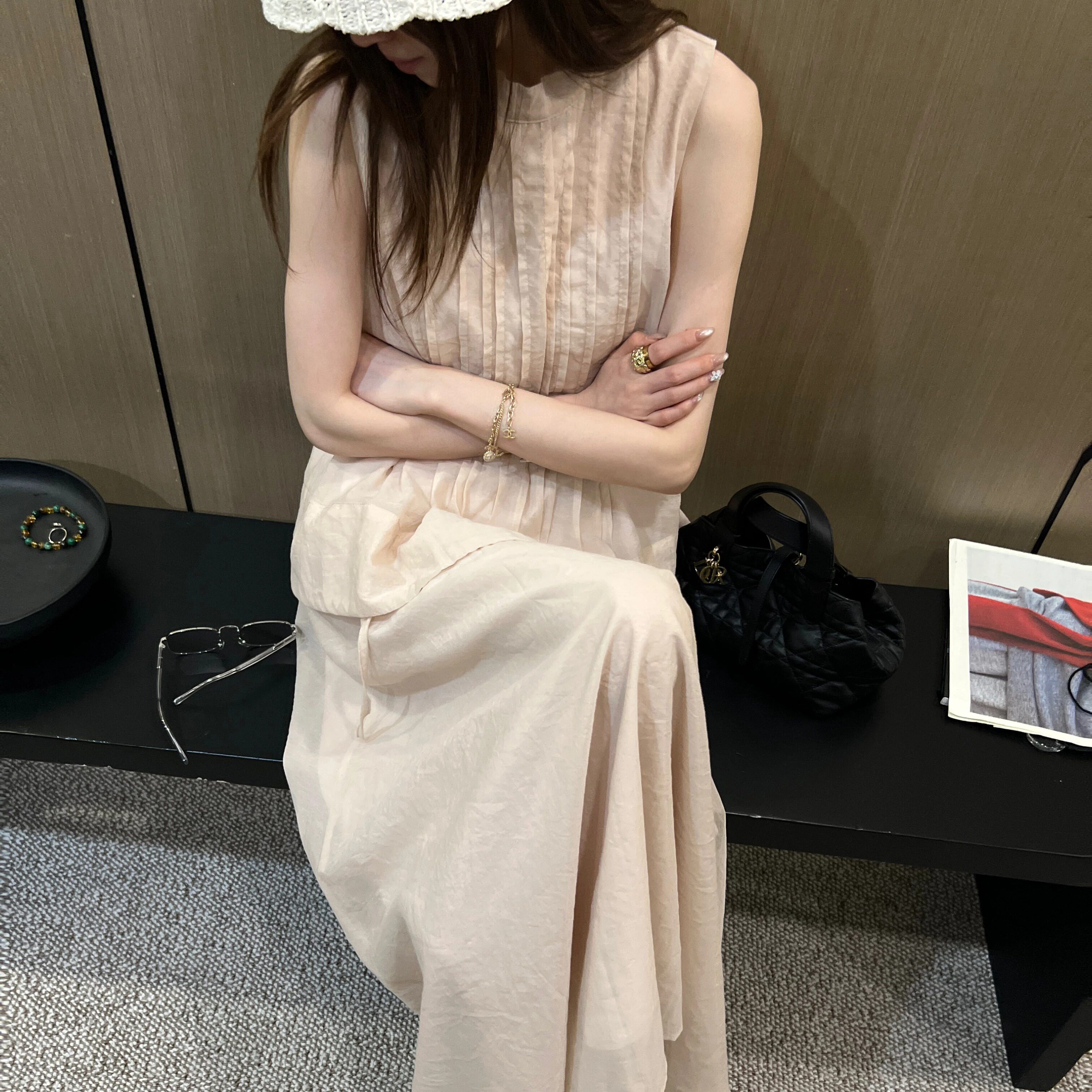 欧货两件套！夏季新款淑女风圆领无袖压褶娃娃衫飘逸半身长裙套装