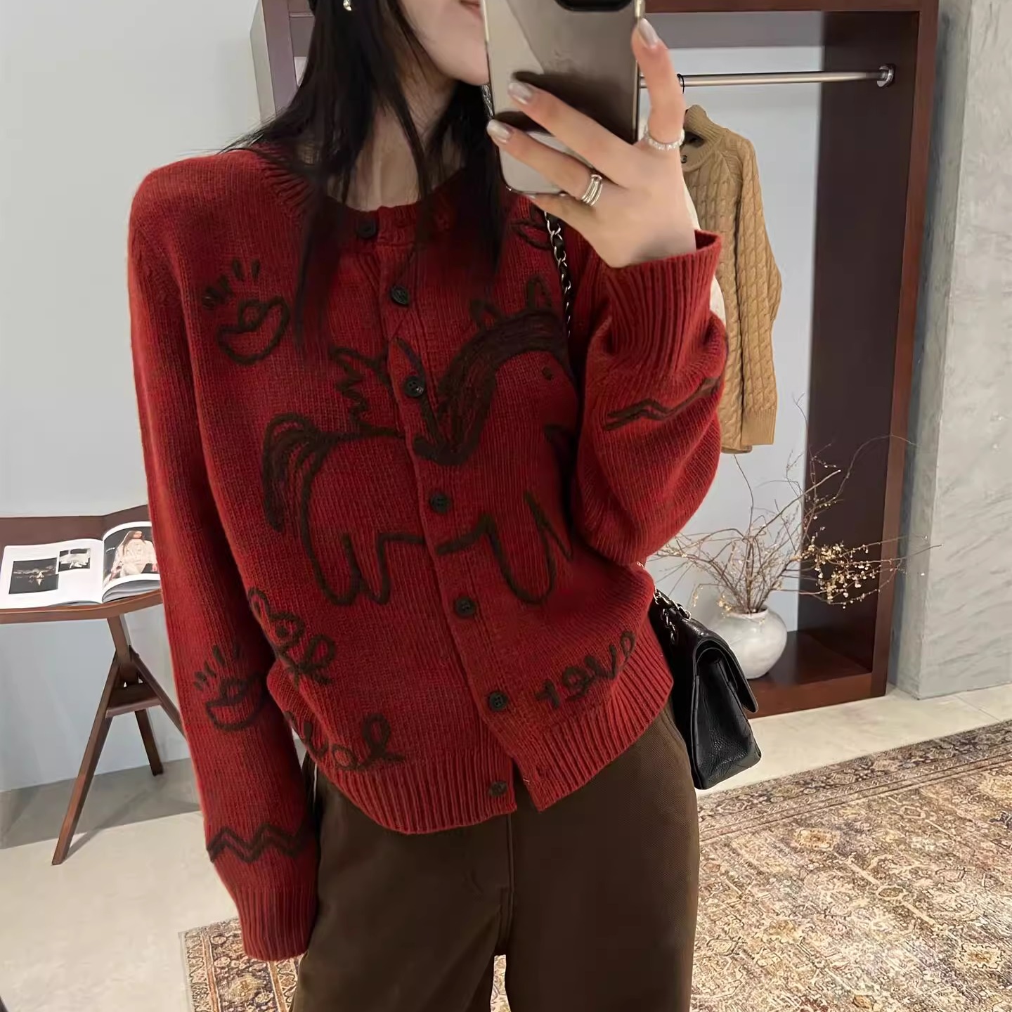 重工刺绣小马羊毛开衫外套