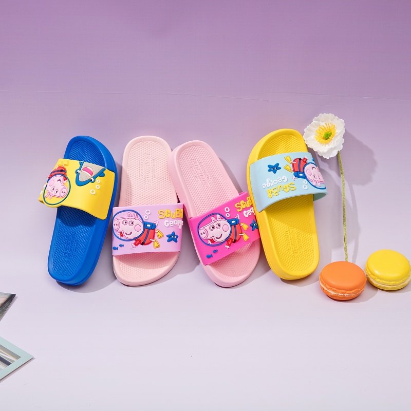 可爱小猪卡通儿童沐浴拖鞋夏季室内防滑亲子静音居家用洗澡沙滩鞋