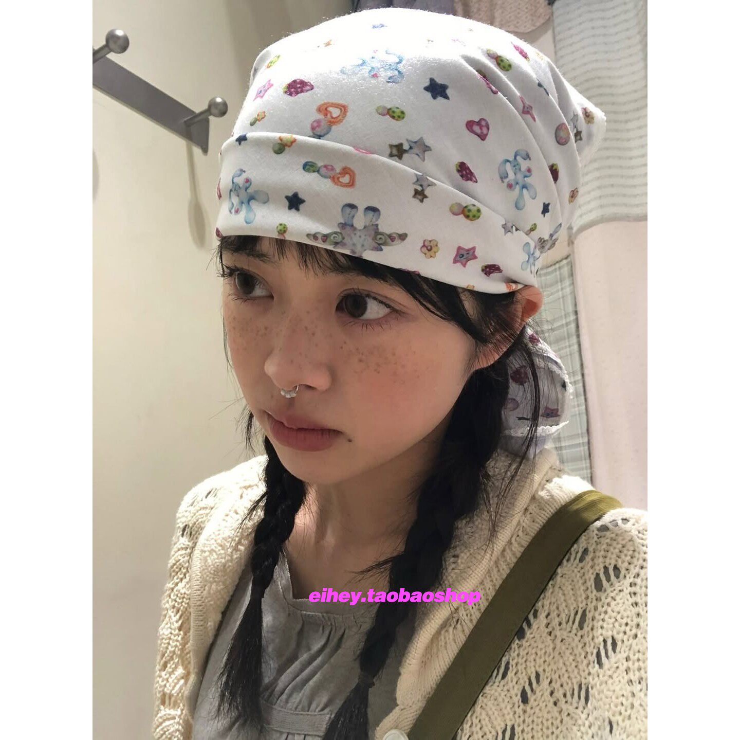 eihey诶嘿26春季复古蕾丝花纹双面三角头巾卡通方巾头围巾配饰女