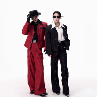 牧羊帅 满天星设计舞台演出西服套装男团短款垫肩西装外套西裤红