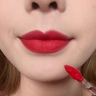 正红色女唇釉滋润款持久防水不易掉色不易沾杯学生素颜显白吃土色
