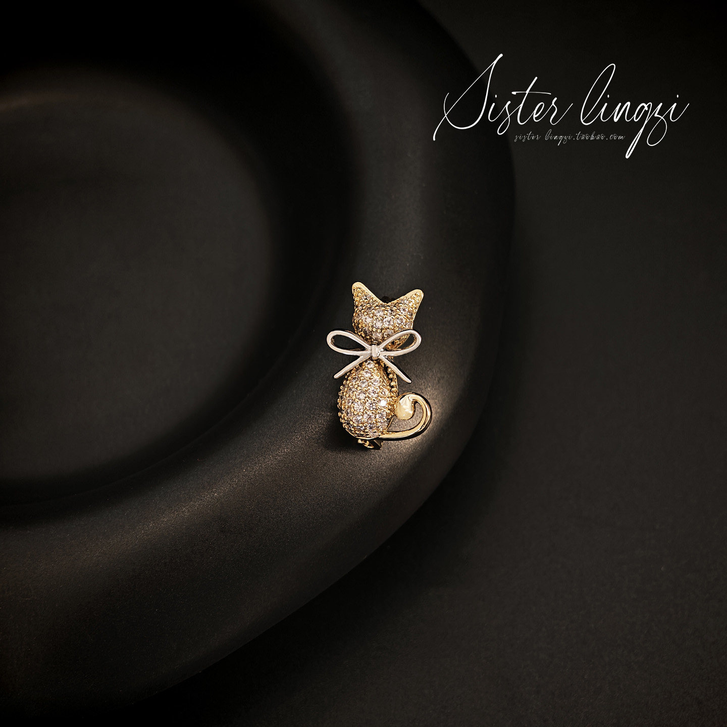 【不腻密语】可爱蝴蝶结猫咪胸针女小别针衣服配饰百搭防走光领扣