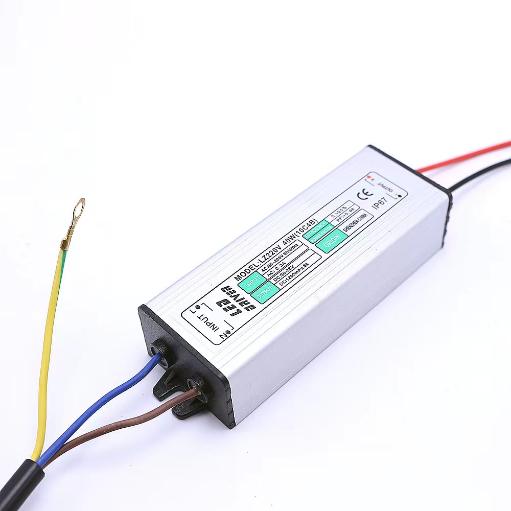AC85-265V、输出DC24-36V 1500mA 40瓦LED投影灯防水驱动电源